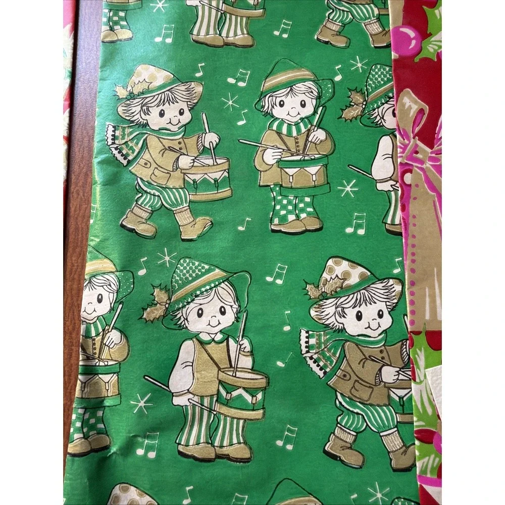 6 Vintage Sheets Of Christmas Flat Wrap: Holly, Candy Canes, Drummer